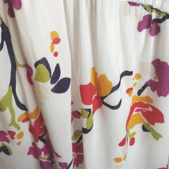 Old Navy Pretty Colorful Floral Dress - Picture 4 of 6